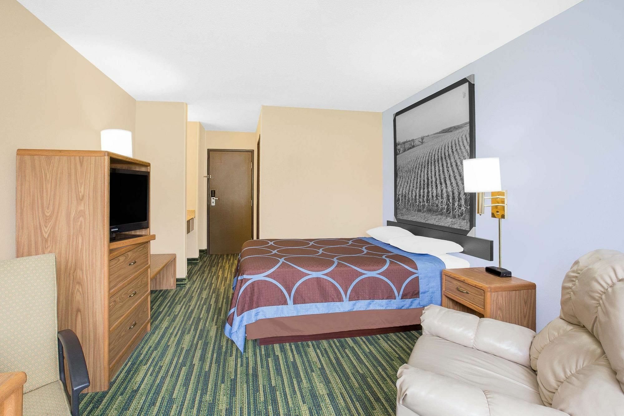 Boarders Inn & Suites By Cobblestone Hotels Waterloo Cedar Falls Kültér fotó